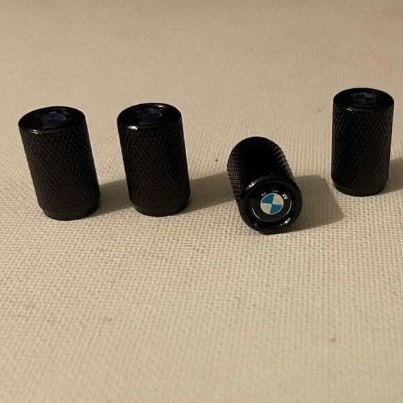 BMW Logo valve Stem caps in Black set of 4 NWT - Picture 2 of 5